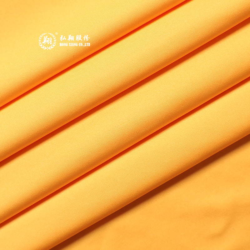 T001TB6 Tissu de sport en lambeaux de lait en polyester semi-brillant